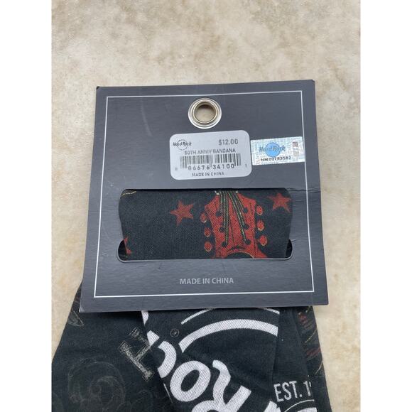 Hard Rock Cafe 50th Anniversary Guitar Bandana NWT Black Rock Collectible Cotton - Picture 6 of 7